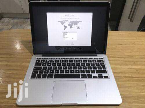 Laptop Apple MacBook Pro 4GB Intel Core i5 HDD 500GB