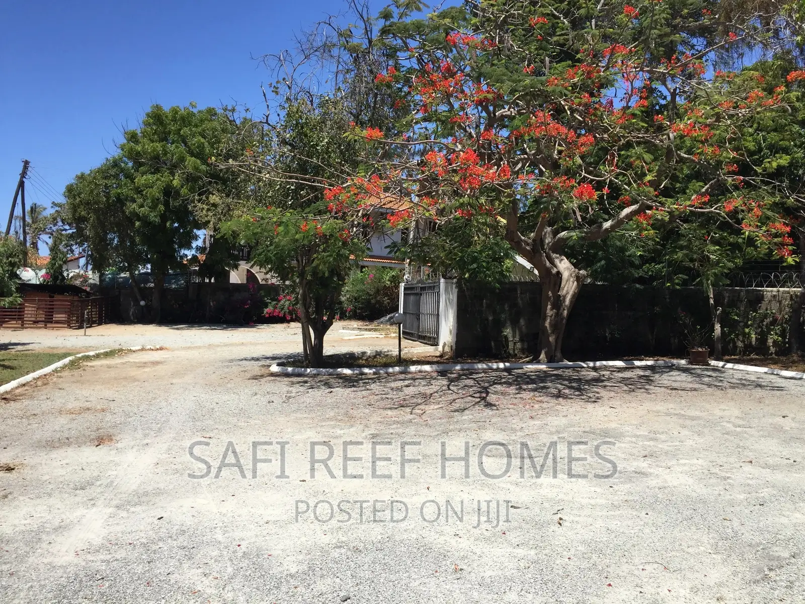 6bdrm Maisonette in Nyali for Rent