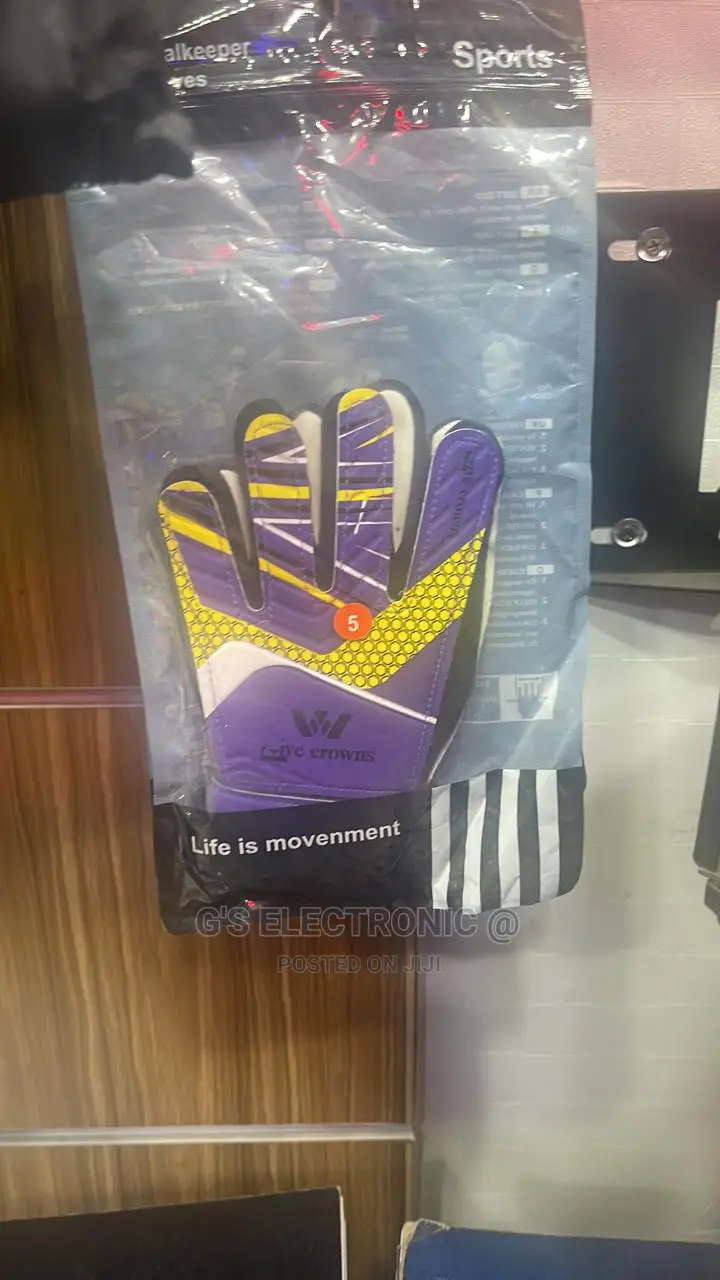 Best Kids Goalkeepers Gloves