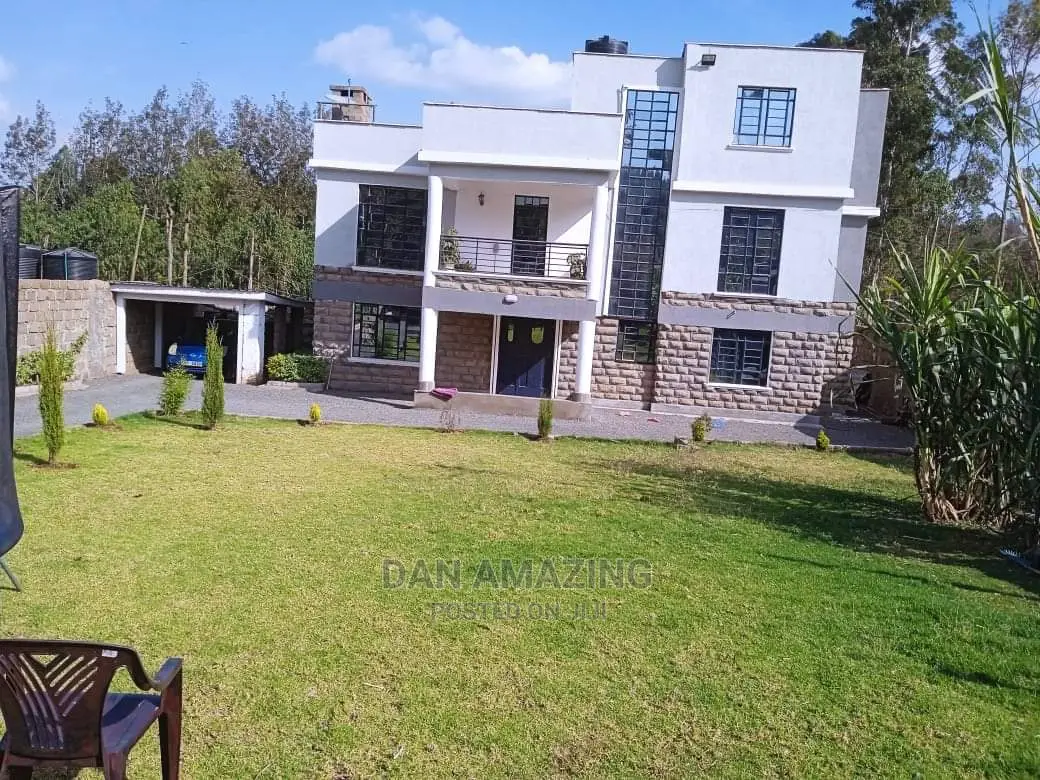 5bdrm Maisonette in Matasia for sale