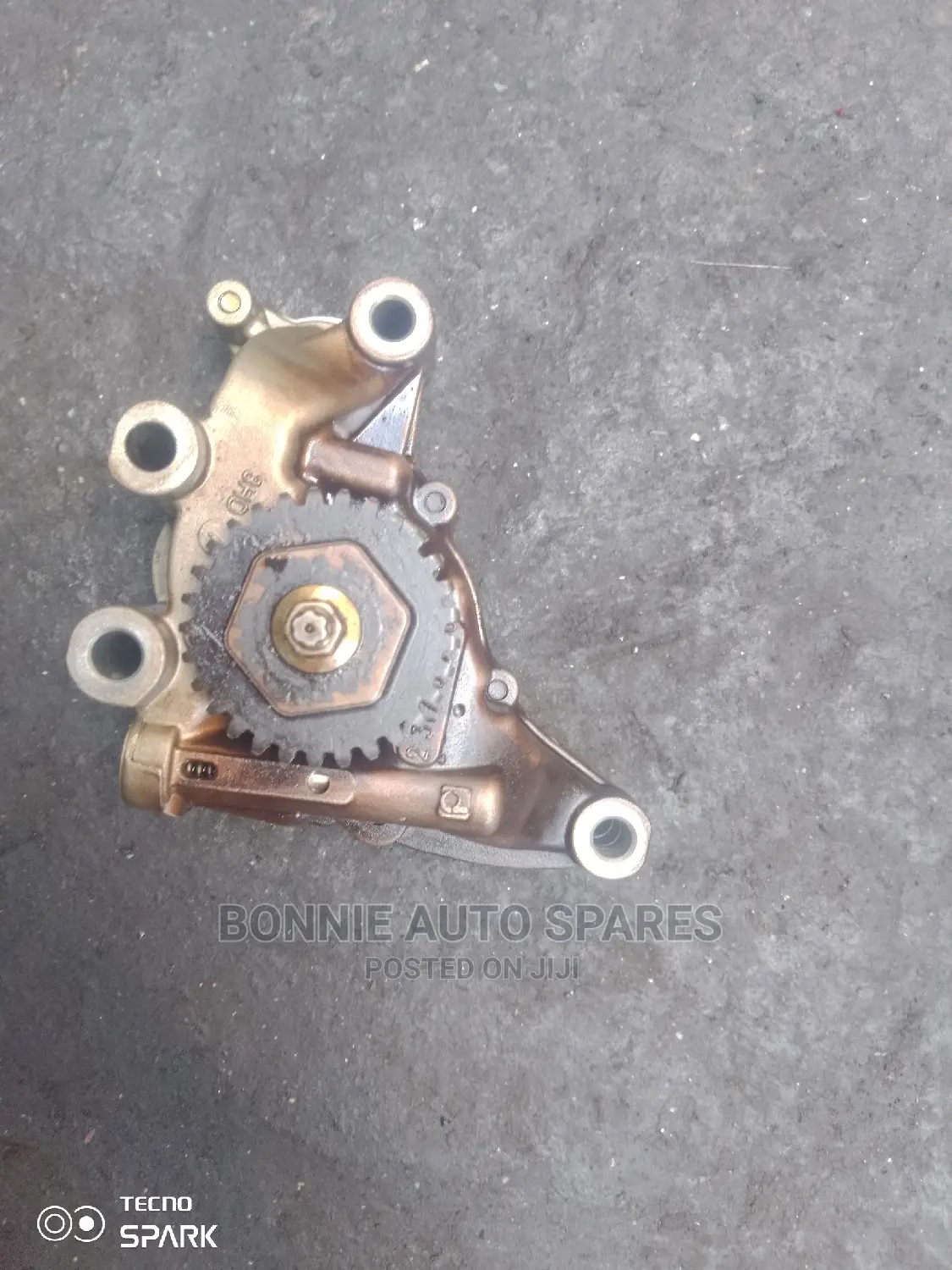 HR12 Turbo Oil Pump