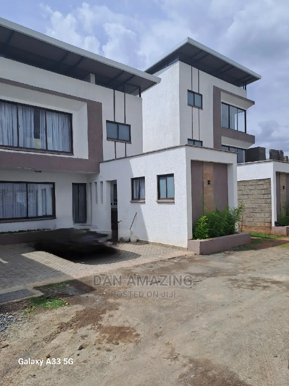 4bdrm Maisonette in South C for sale