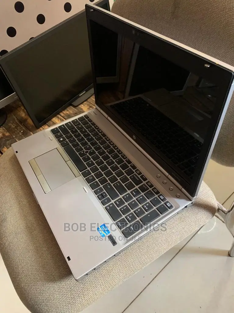 Laptop HP 14z 4GB Intel Pentium HDD 320GB