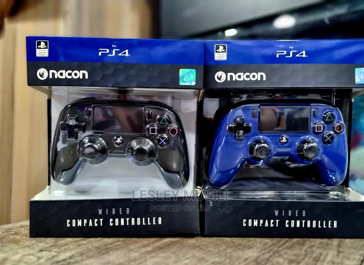 PS4 Nacon Wired Compact Controller