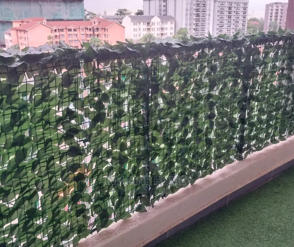 Expandable Green Fence