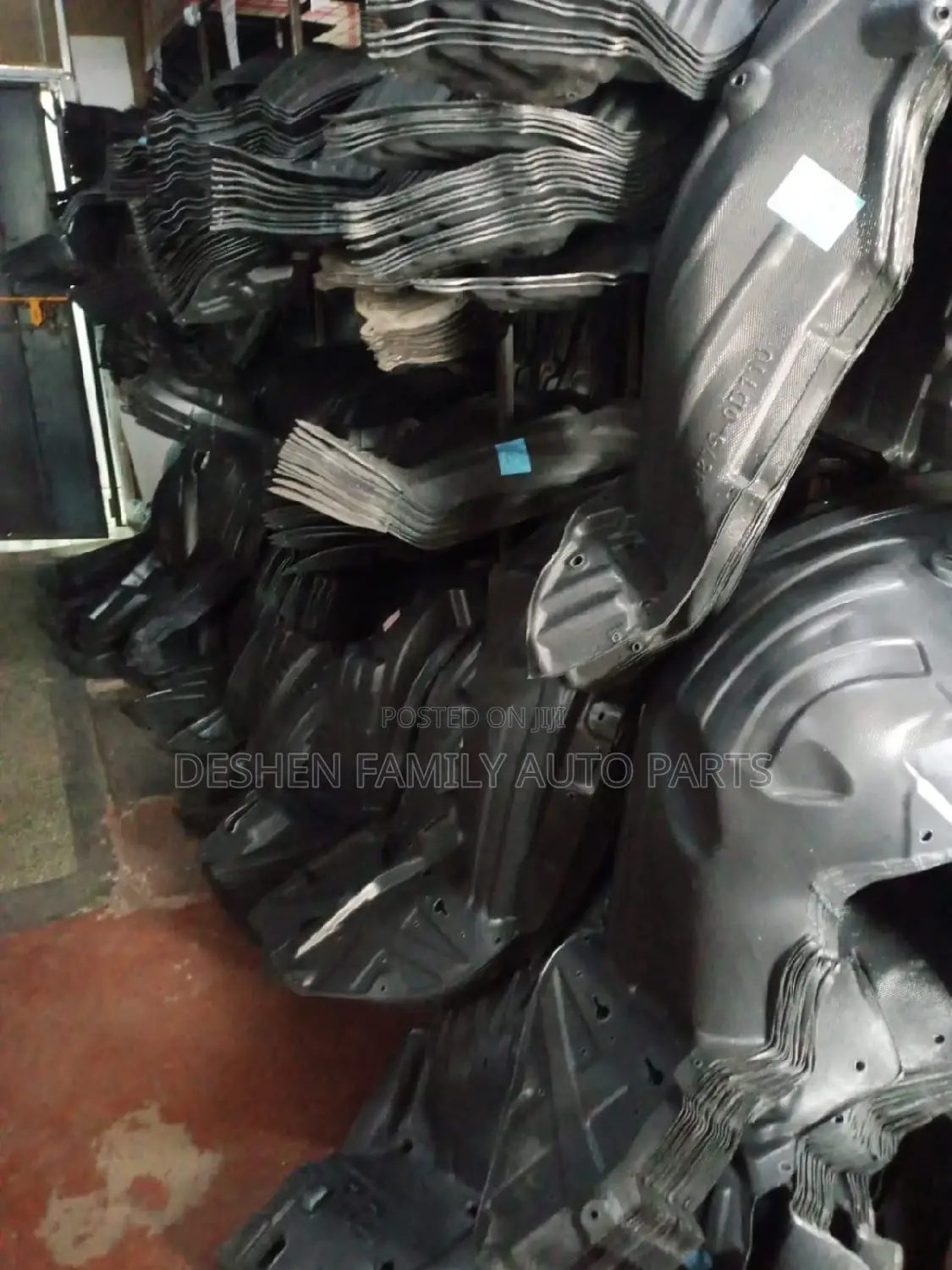 Nze/Axio/Fielder/Ractis/Probox Stoneguards /Inner Fenders