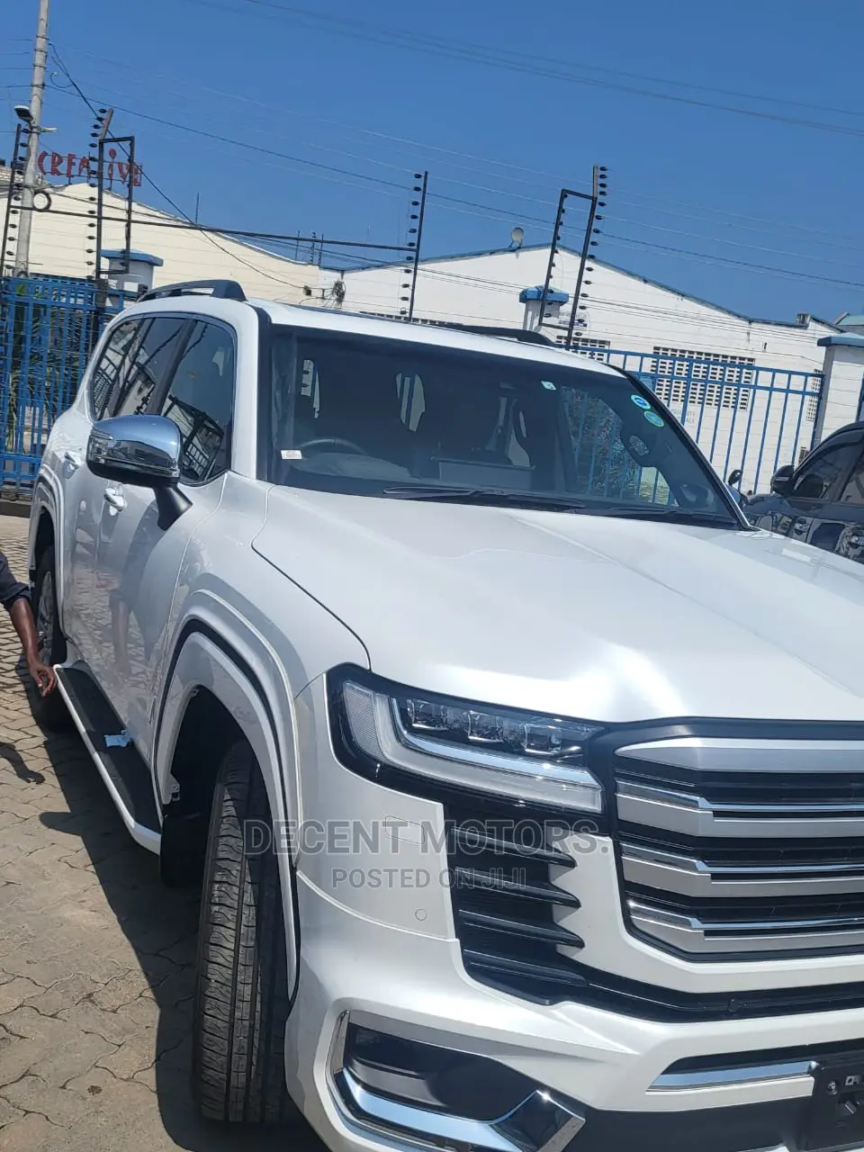 Toyota Land Cruiser 3.5 Petrol 4WD 2022 White
