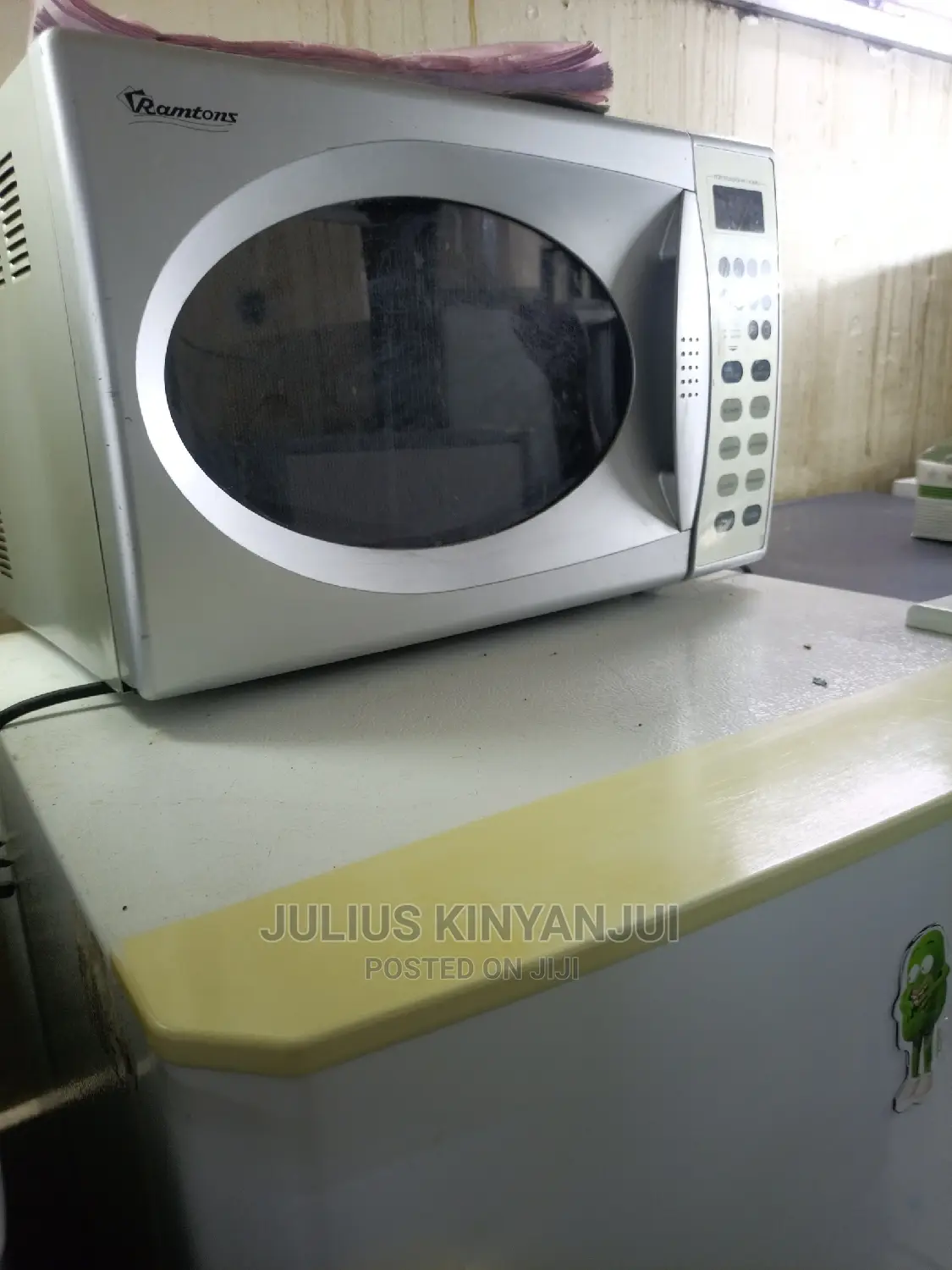 Microwave Oven