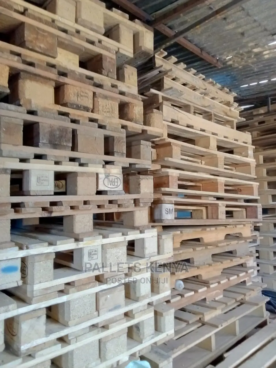 Wooden Pallets- HTG1
