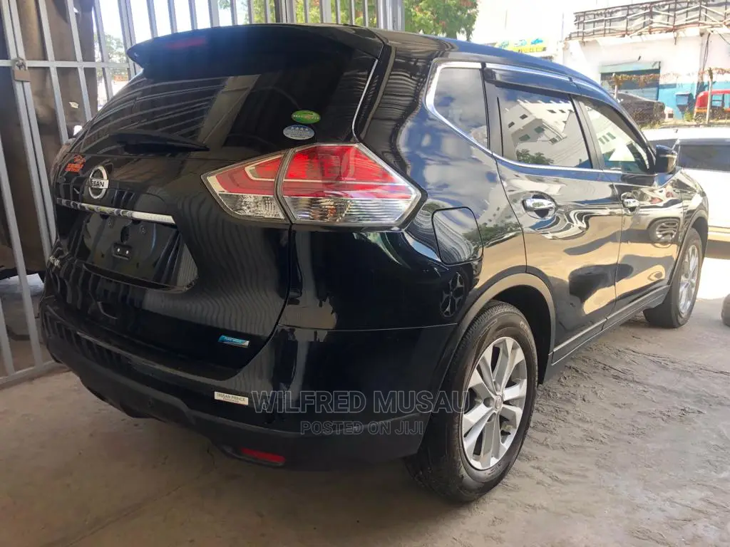 Nissan X-Trail 2015 Black