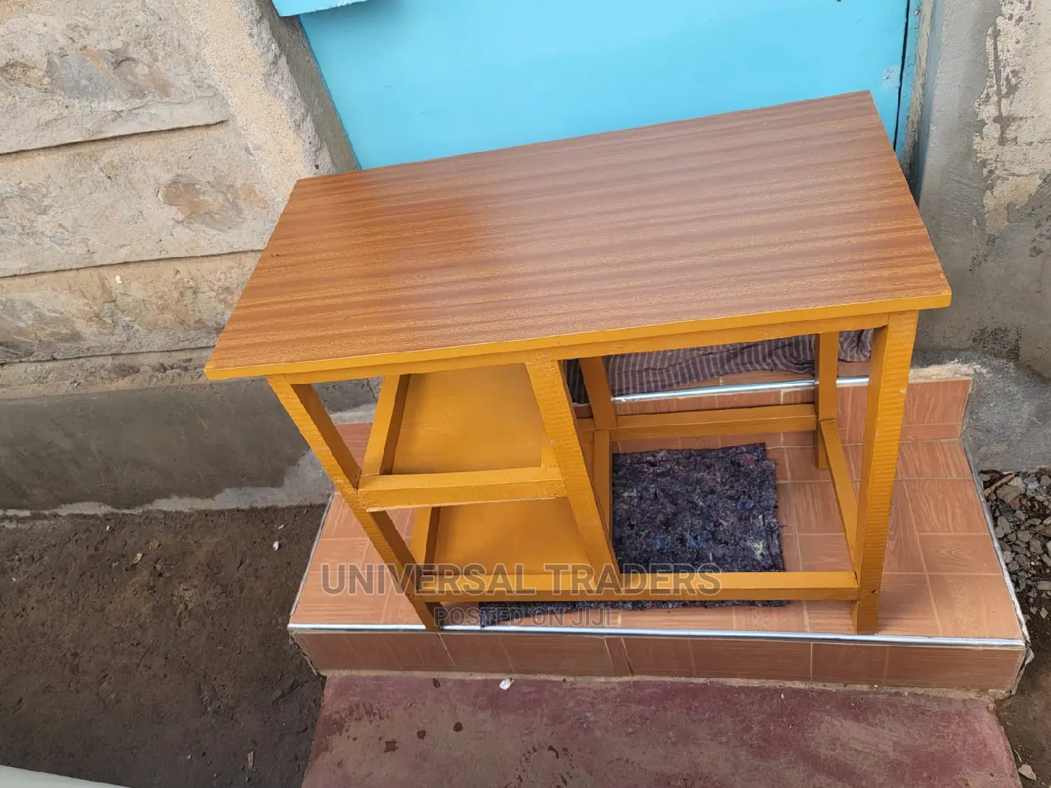 Brown Gas Table