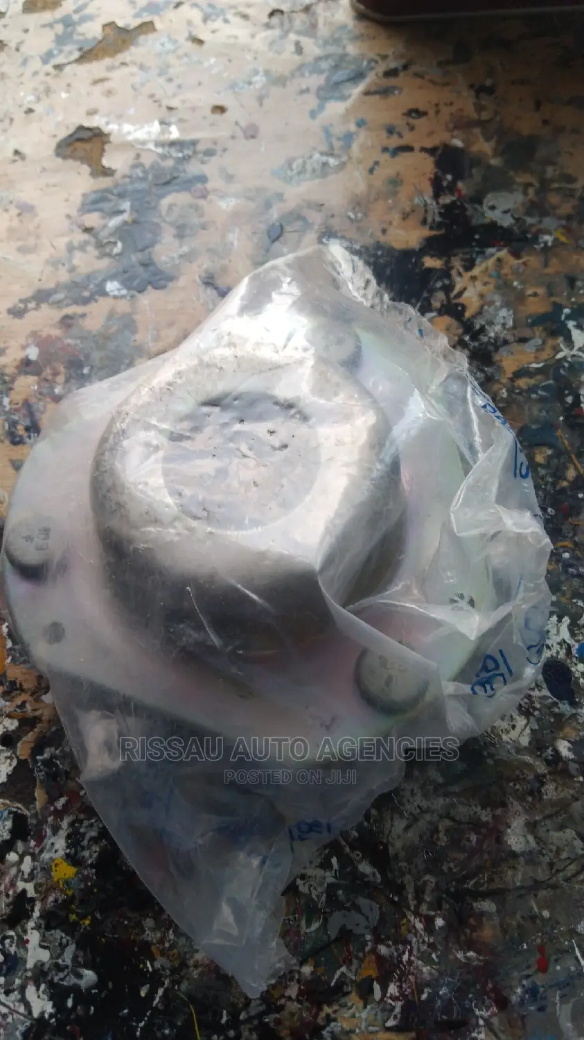 Mazda Demio Shock Mountings