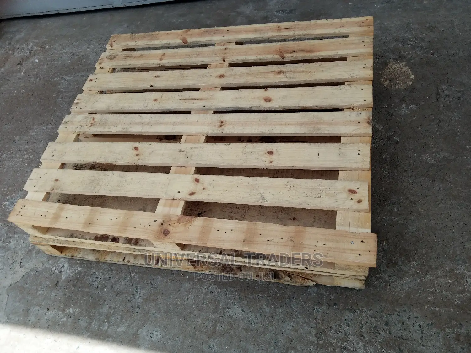 1.2m X 1m Wooden Pallets. (120*100*15)Cms