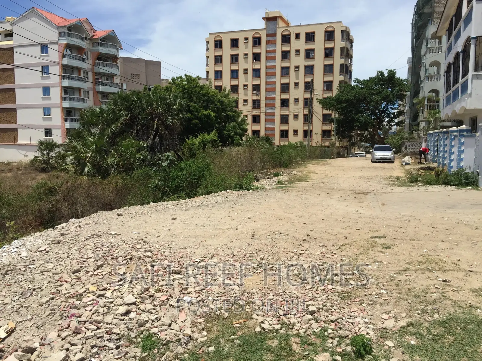 1/8 Valuable Plot for Sale in Links Road Nyali