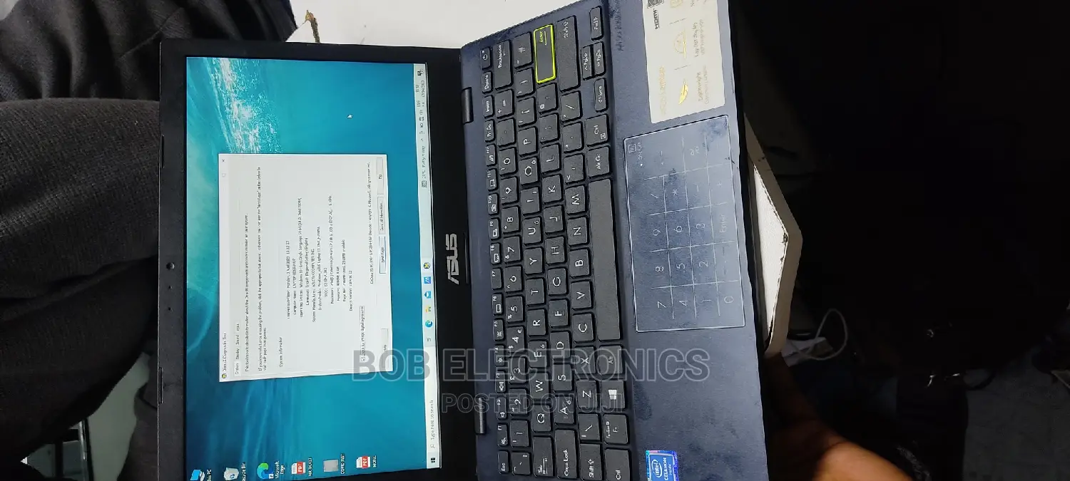 Laptop Lenovo N22 Chromebook 4GB Intel Celeron HDD 320GB