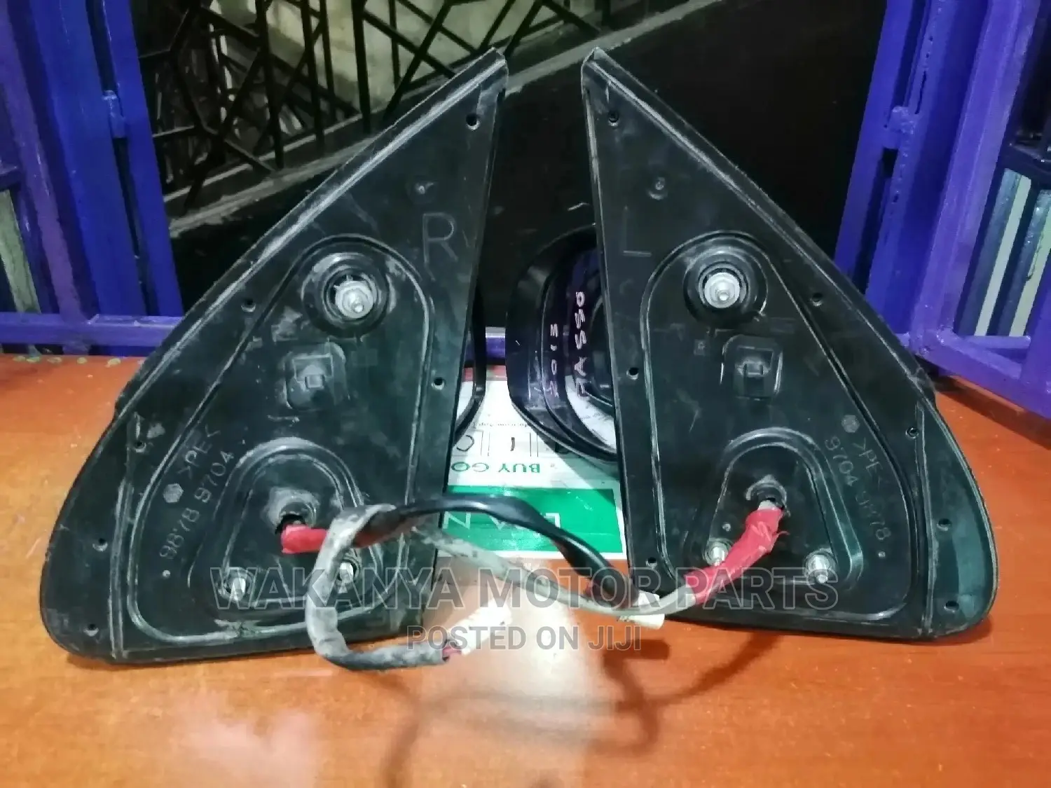 Toyota Passo 2010/2012 Mirrors Non Blinker, Ex Japan Parts