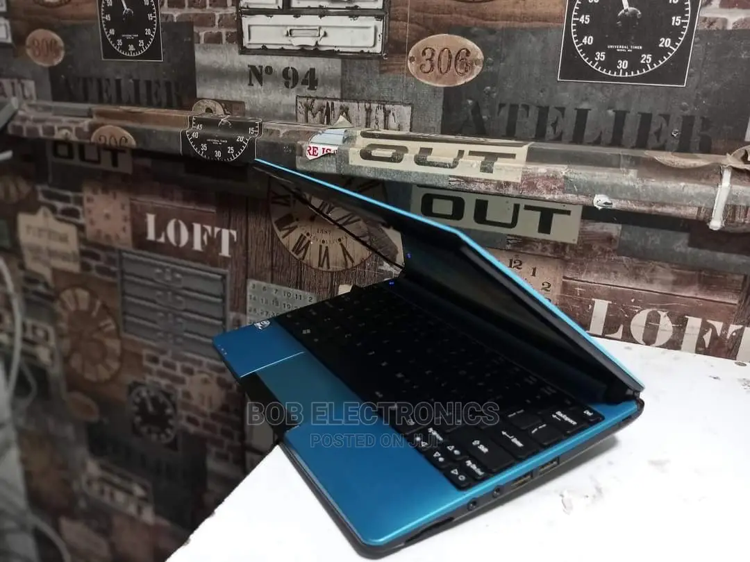 Laptop Acer Aspire 1 2GB Intel Celeron HDD 160GB