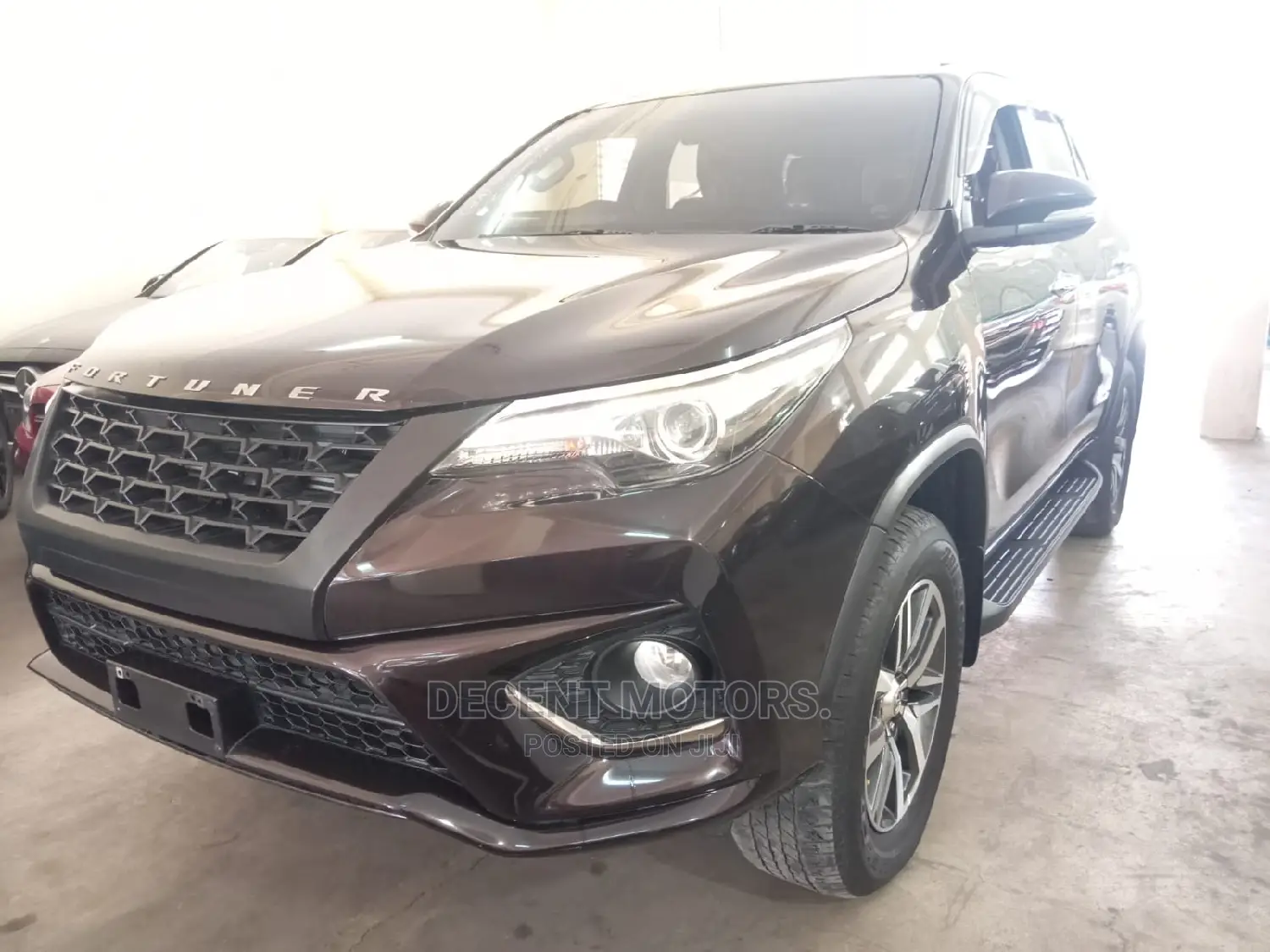 Toyota Fortuner 2016 Brown