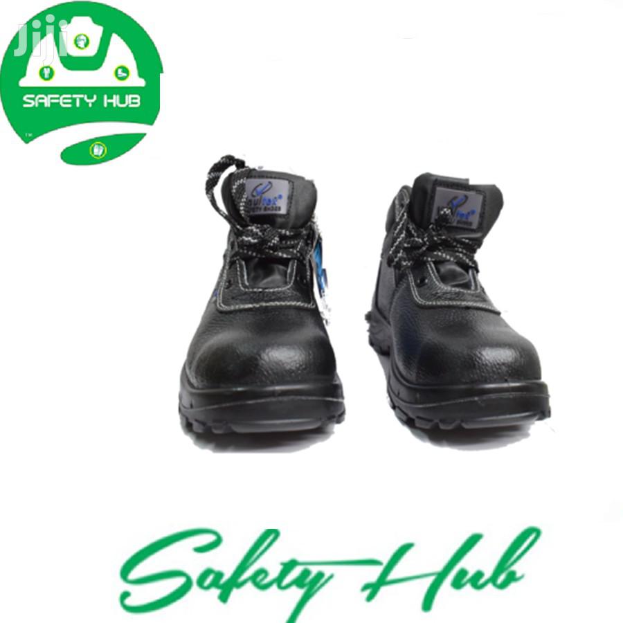 Safety Boots- Ce Approved