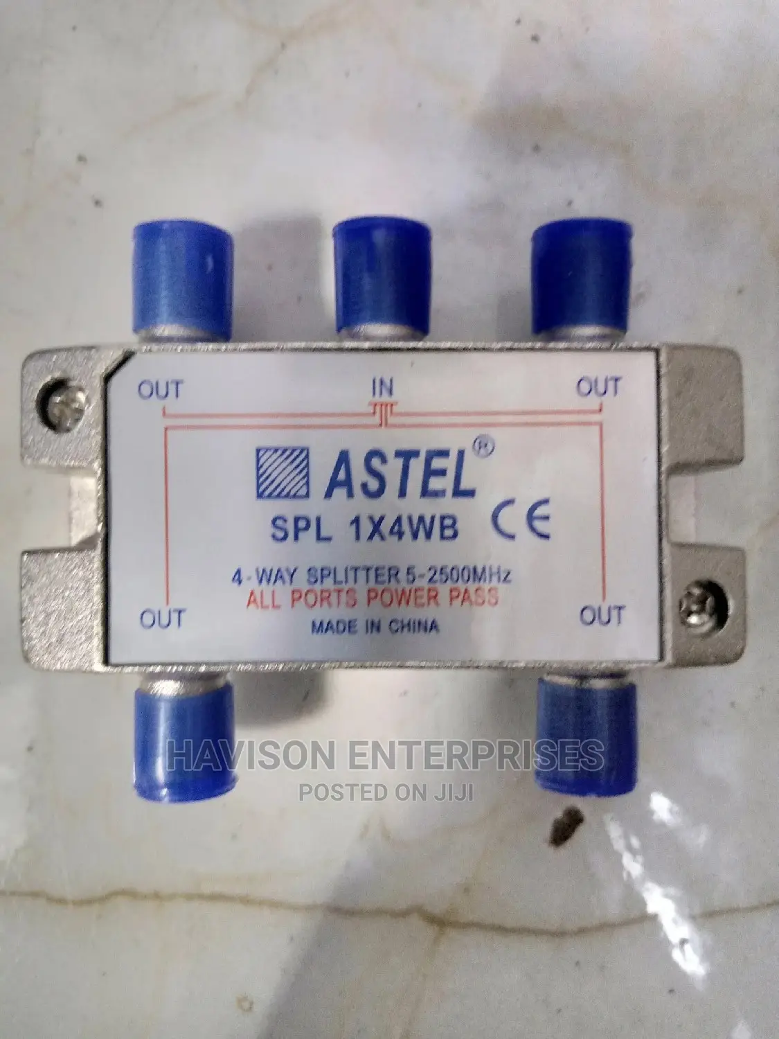 Astel 4way Splitter