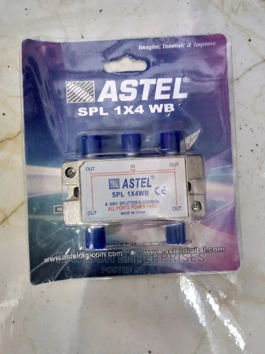 Astel 4way Splitter