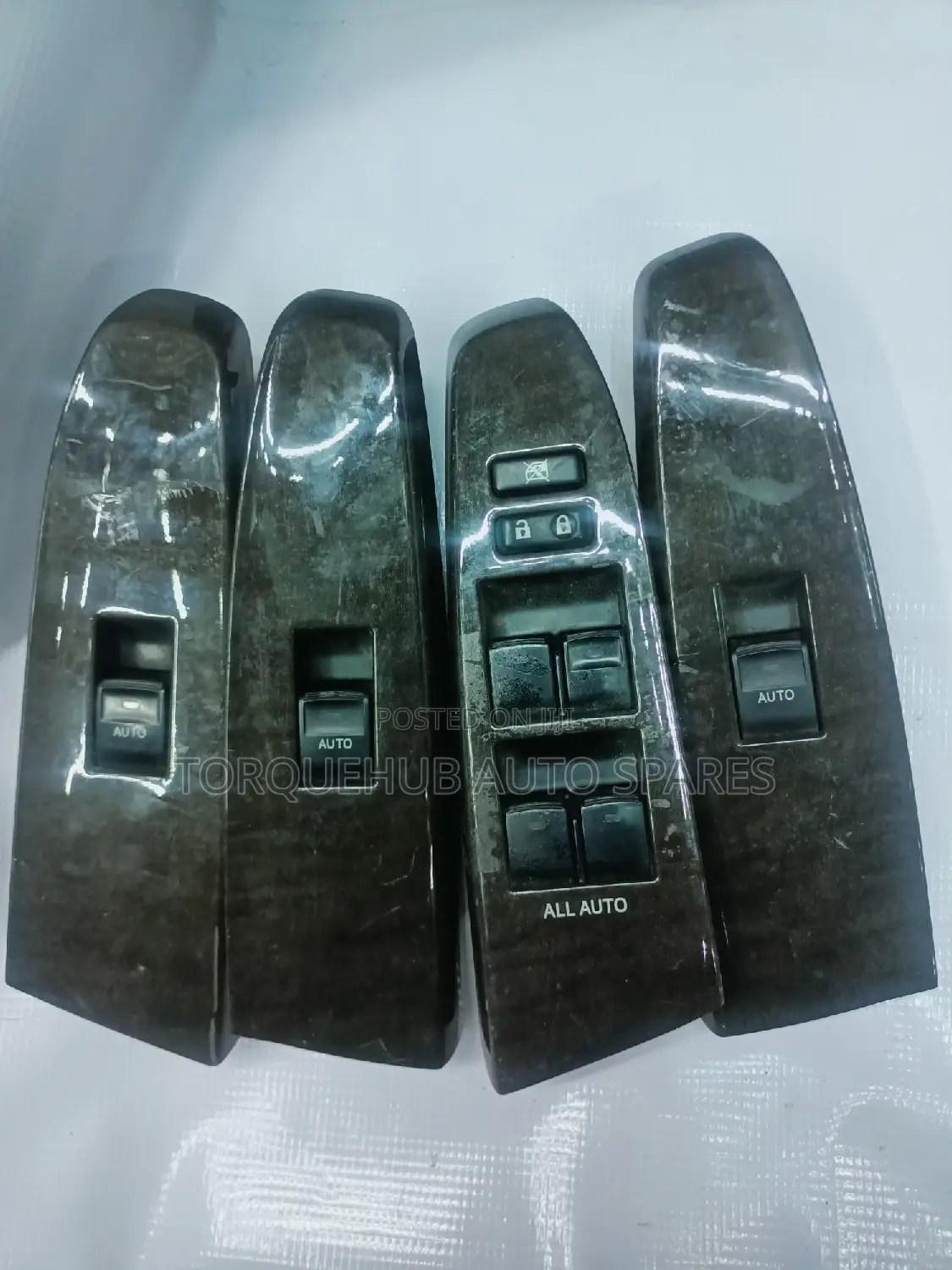 Mark X GRX130 Power Window Switch