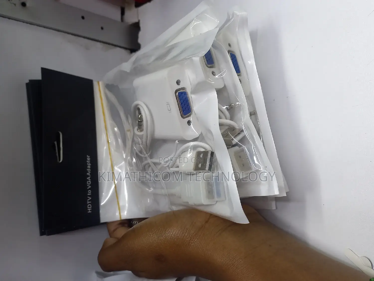 Hdmi to Vga Adapter With Audio