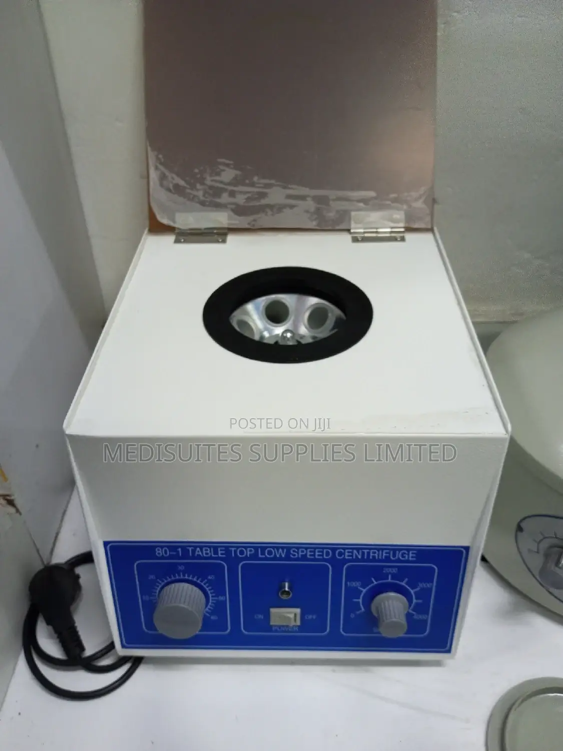 Table Top Centrifuge 