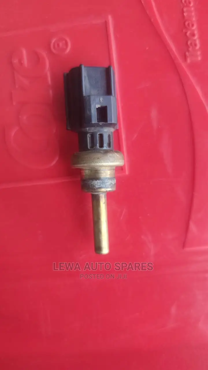 Thermal Switch For Radiator Fan – Toyota/Nissan – Ex Japan