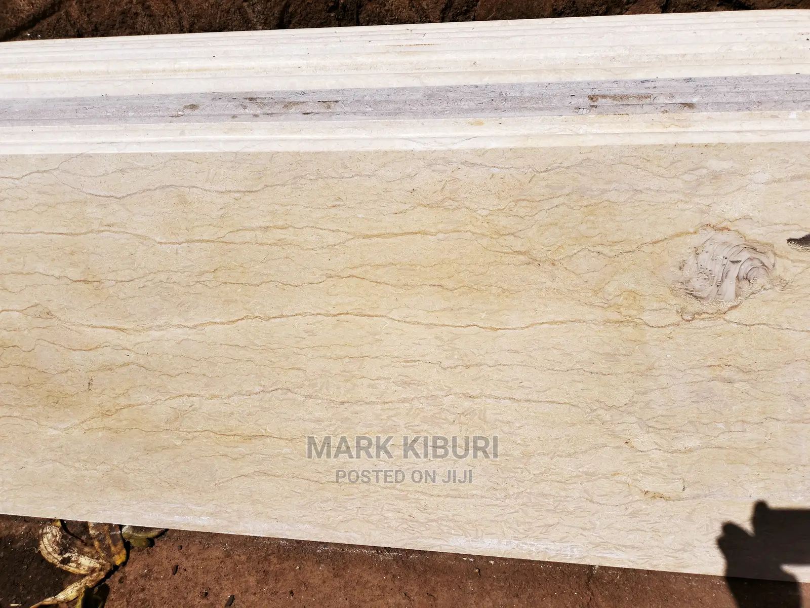 Cream Marble Coutertop