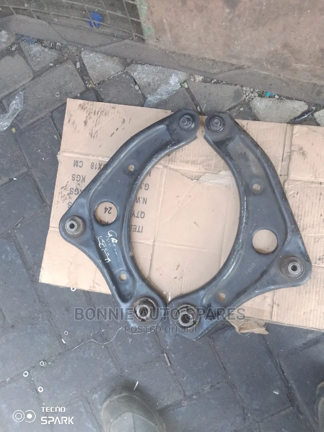 Nissan Note E12/March K13control Arm