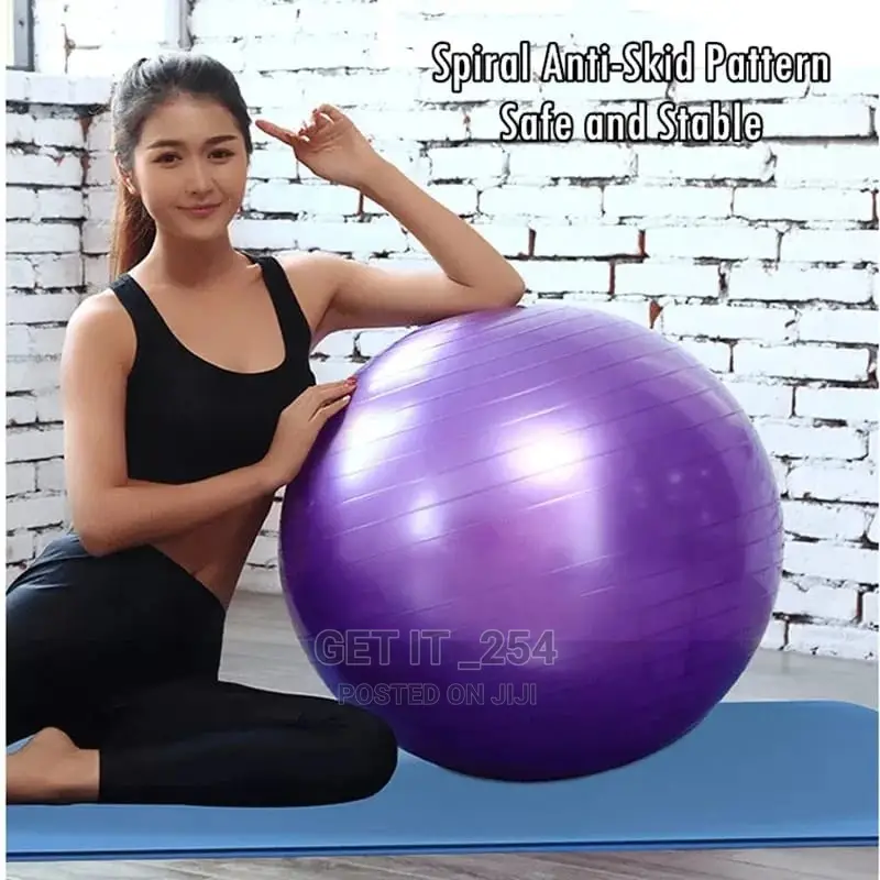 Anti-Burst Yoga Ball for Physical Fitness Exercises