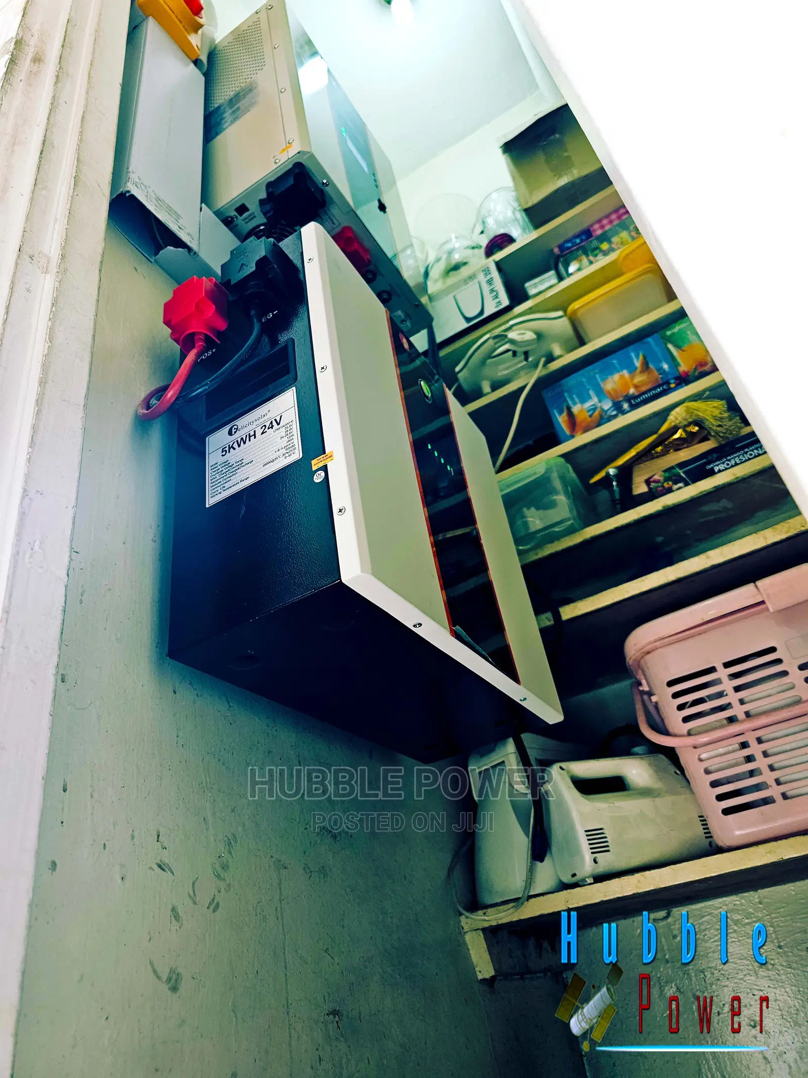 Back-Up Storage With Hybrid Inverter Charger Pure Sine Wave