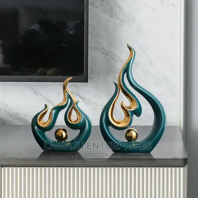 Office Shelf Desk Art Statue
