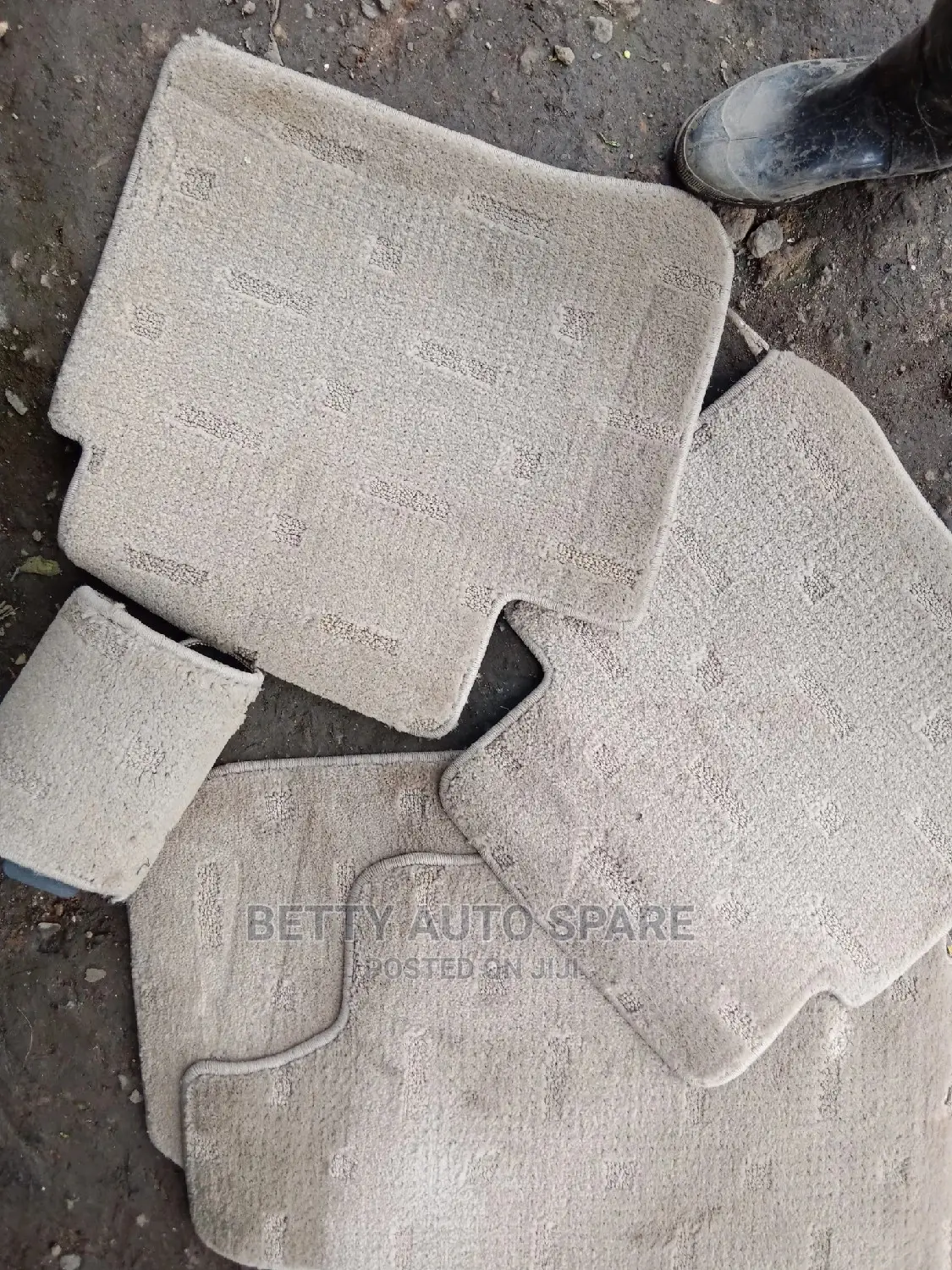 Nissan Floor Mats Japan