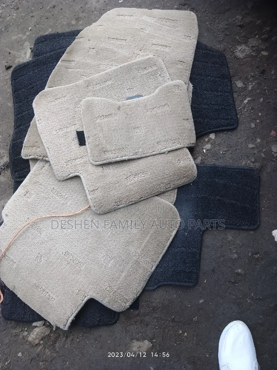 Nissan/ Toyota Floor Mats