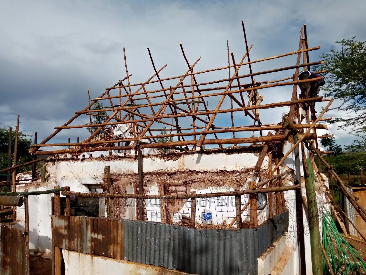 Makuti Roofing Reconstruction And Installation Dealers