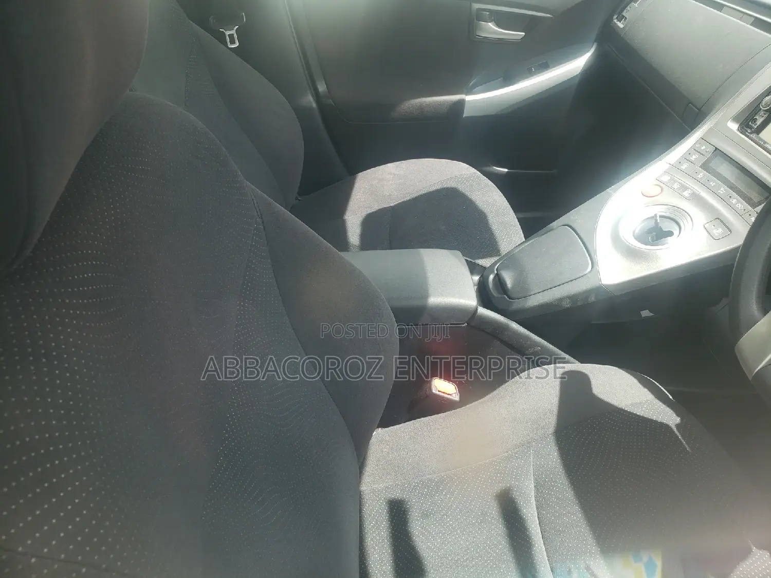 Toyota Prius 2016 White