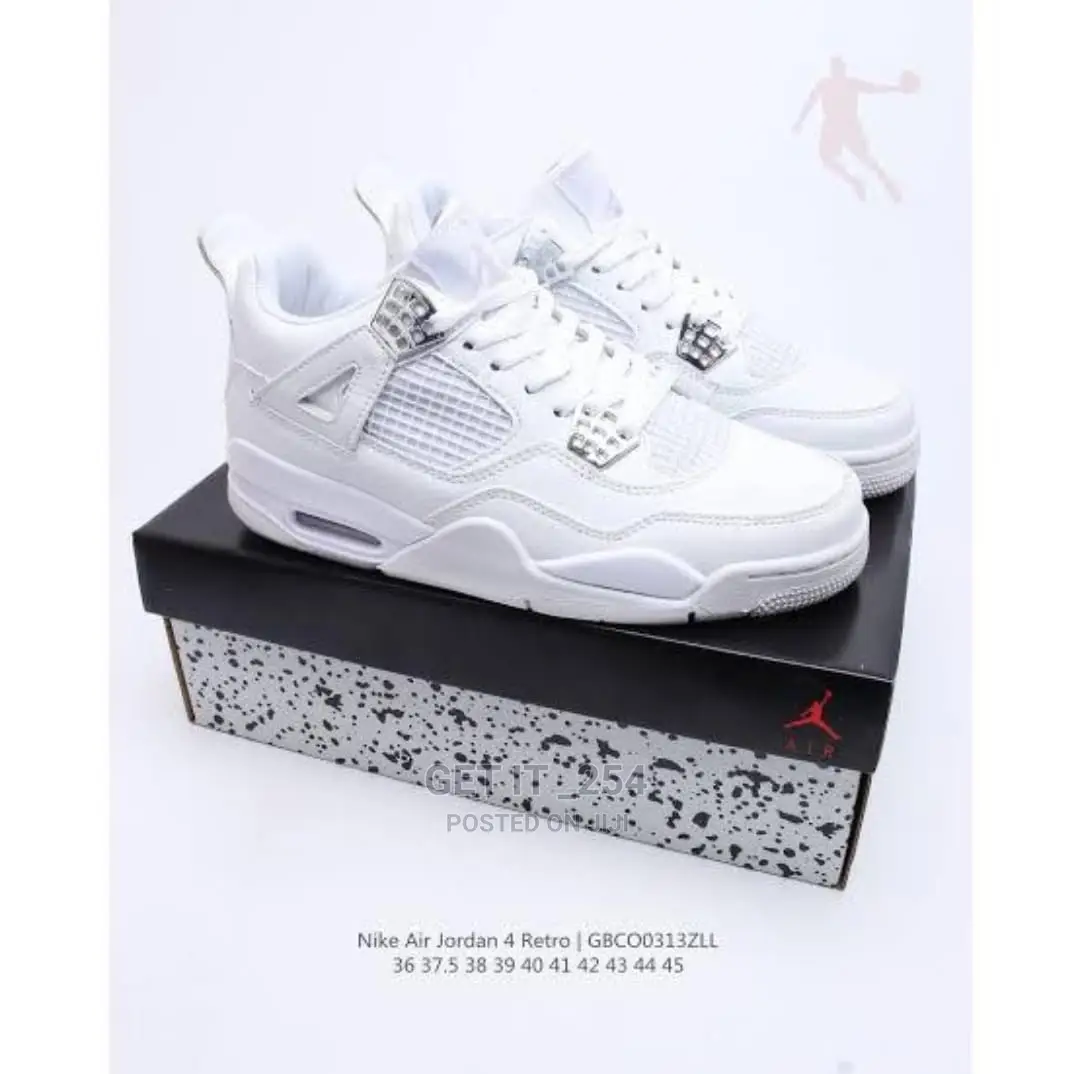 J4 Sneakers
Sizes 40-45