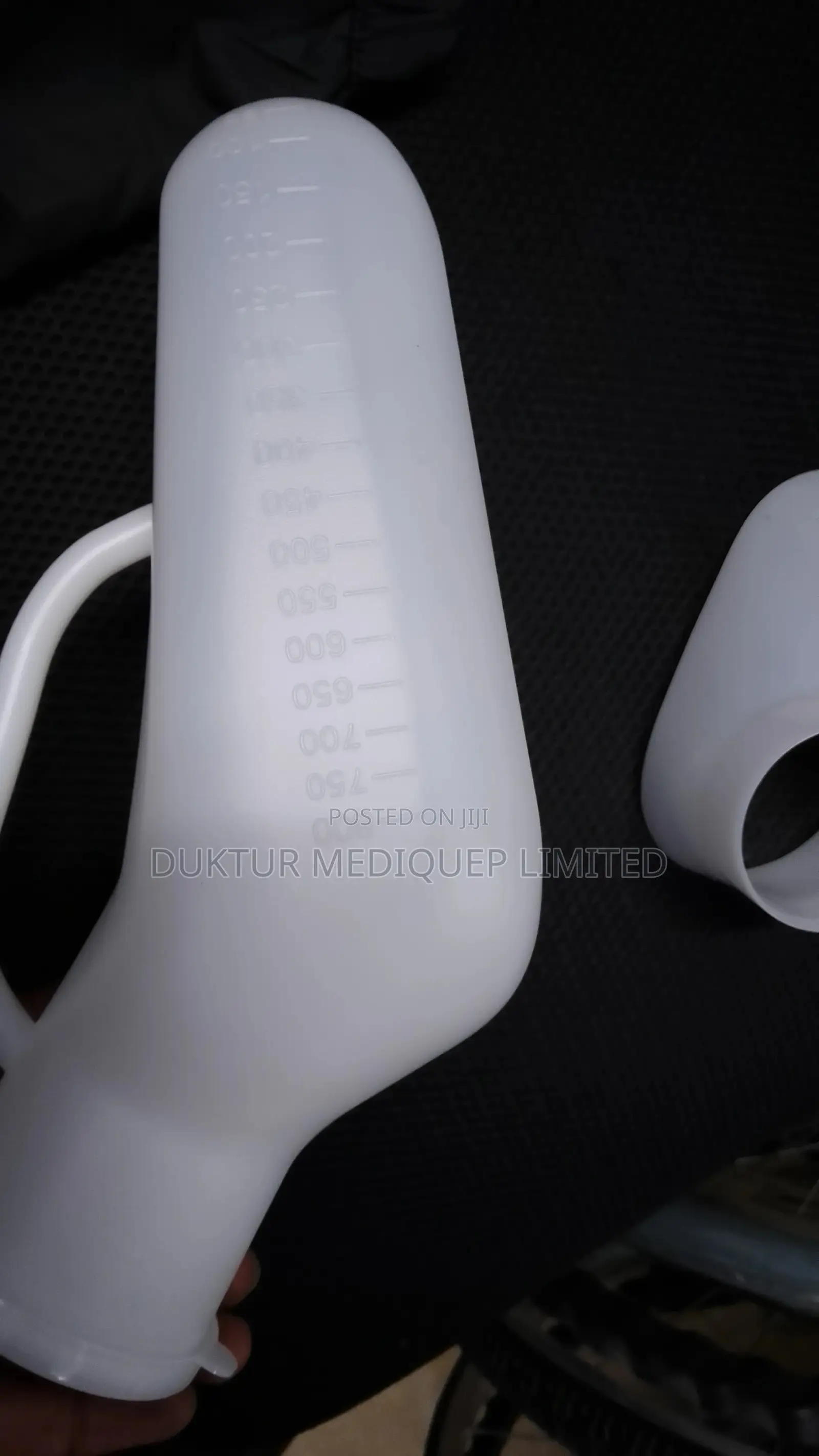 Unisex 1L Urine Bottle