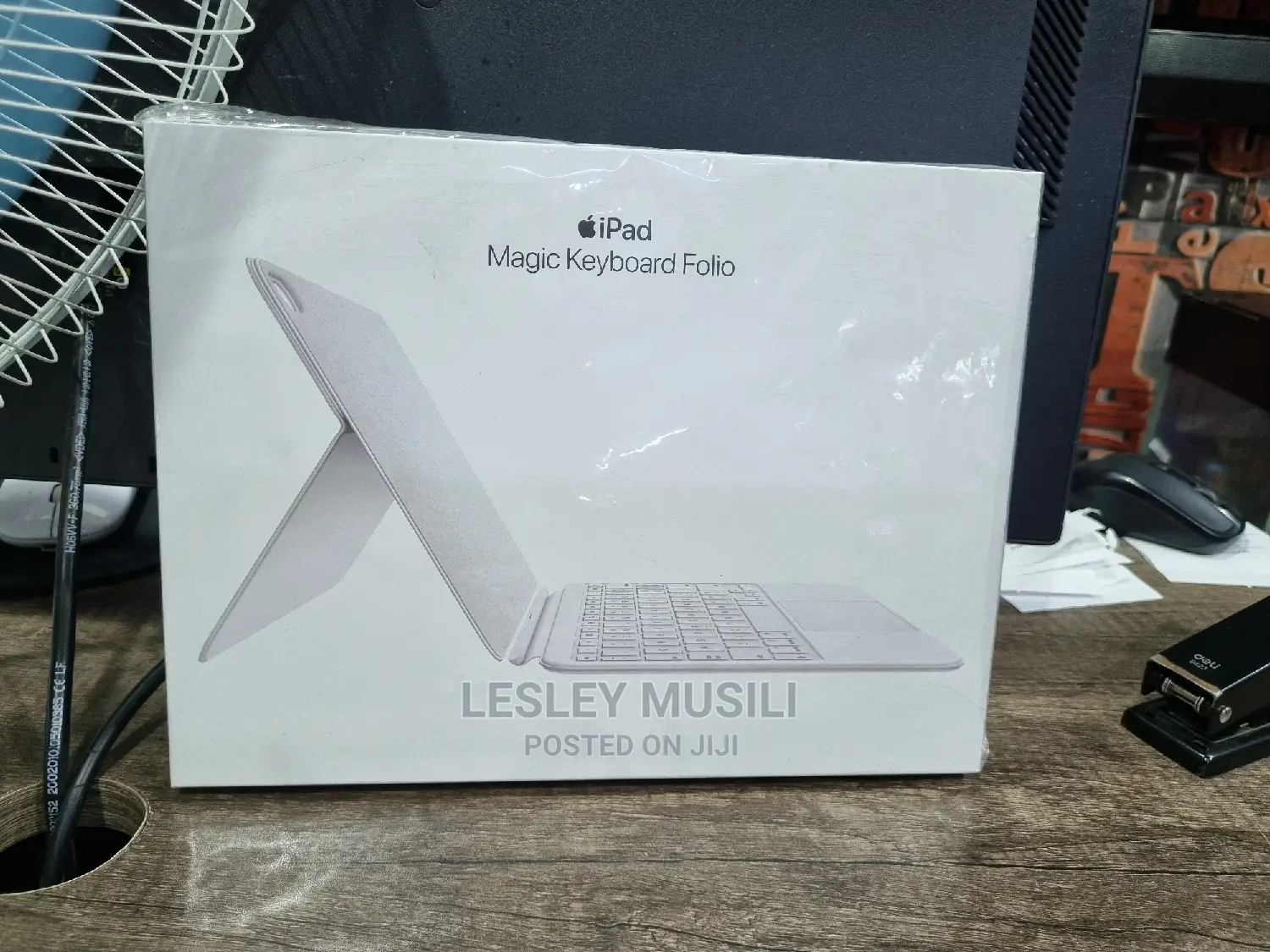 Apple Magic Keyboard Folio 11 Inch(10th Generation)