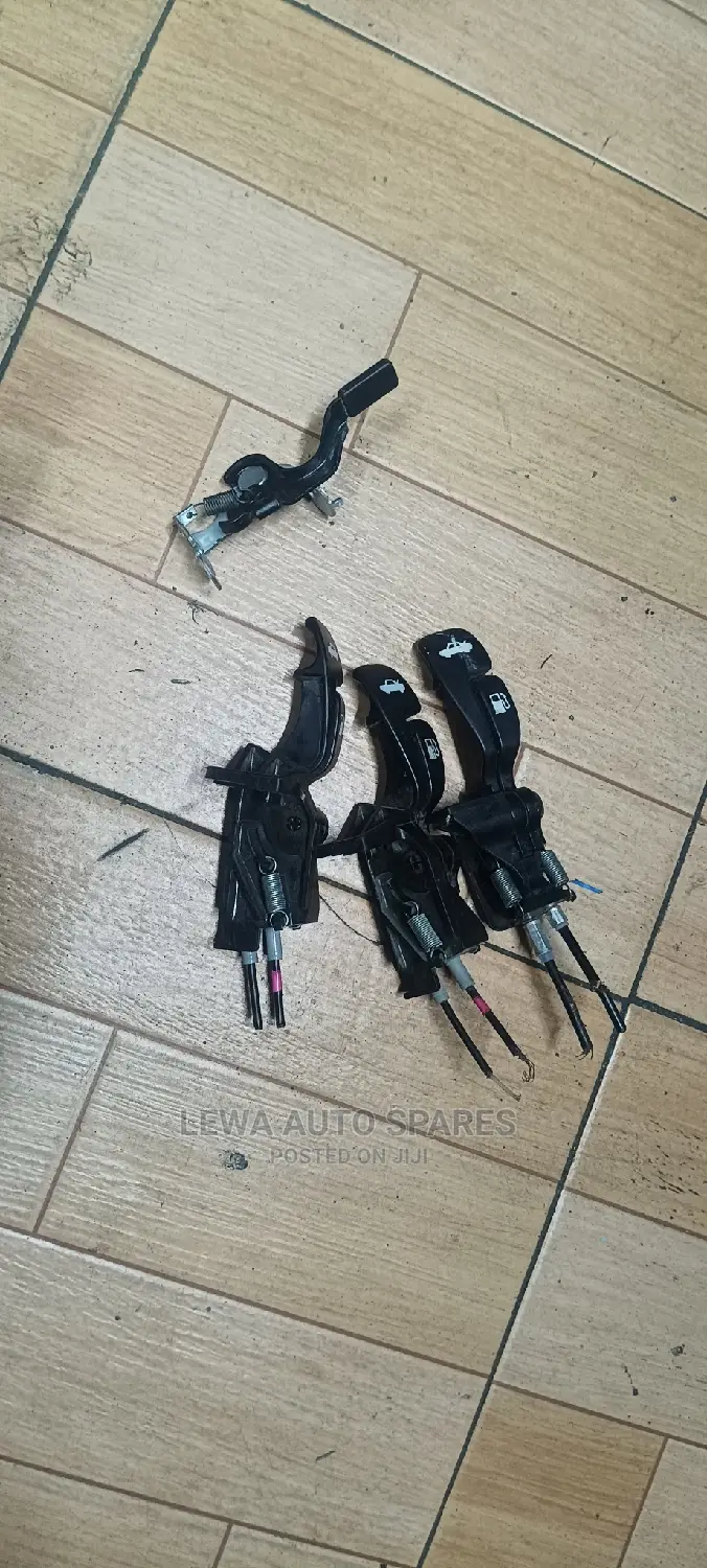 Boot Handle Premio