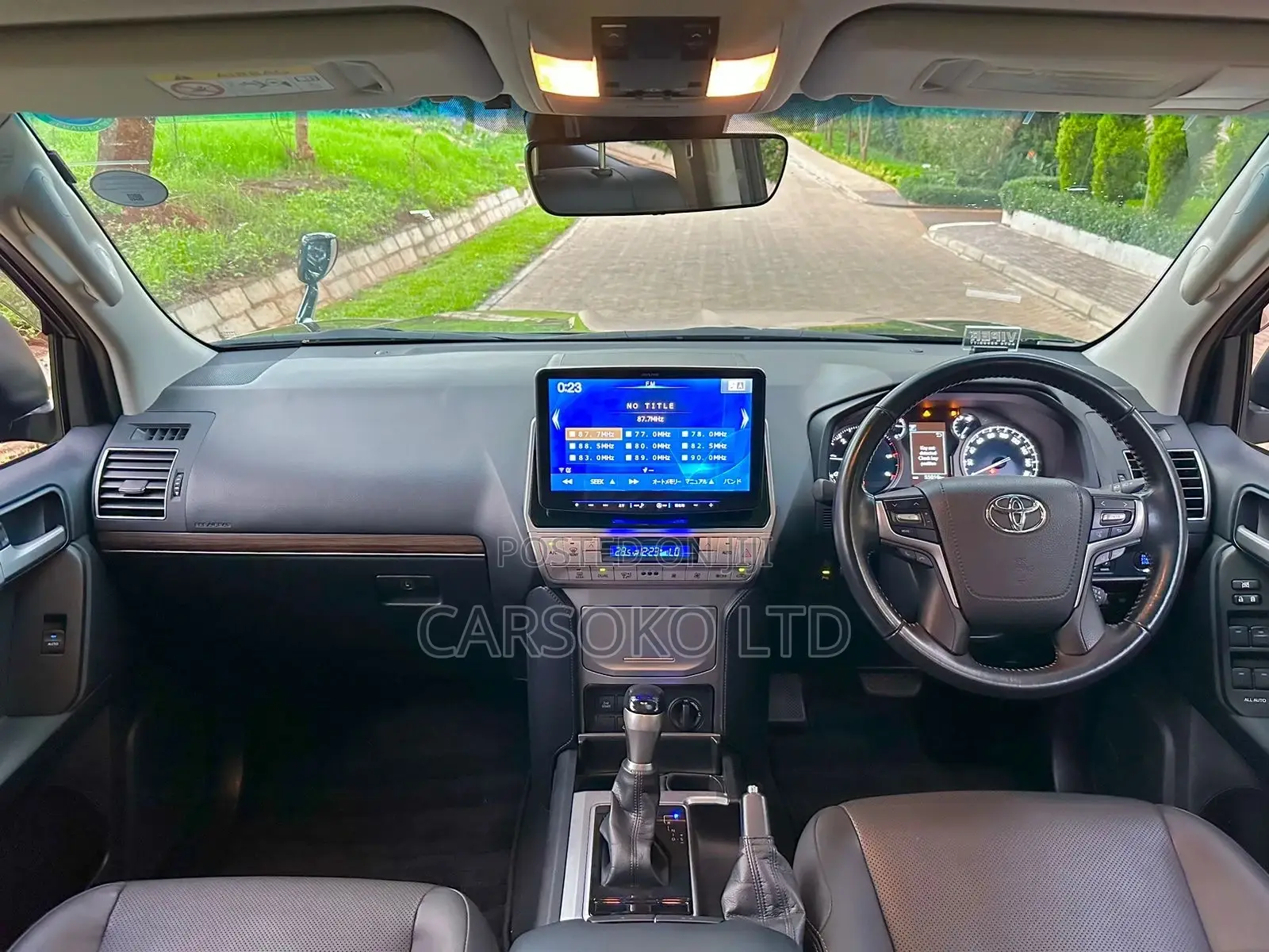 Toyota Land Cruiser Prado 2017 Black