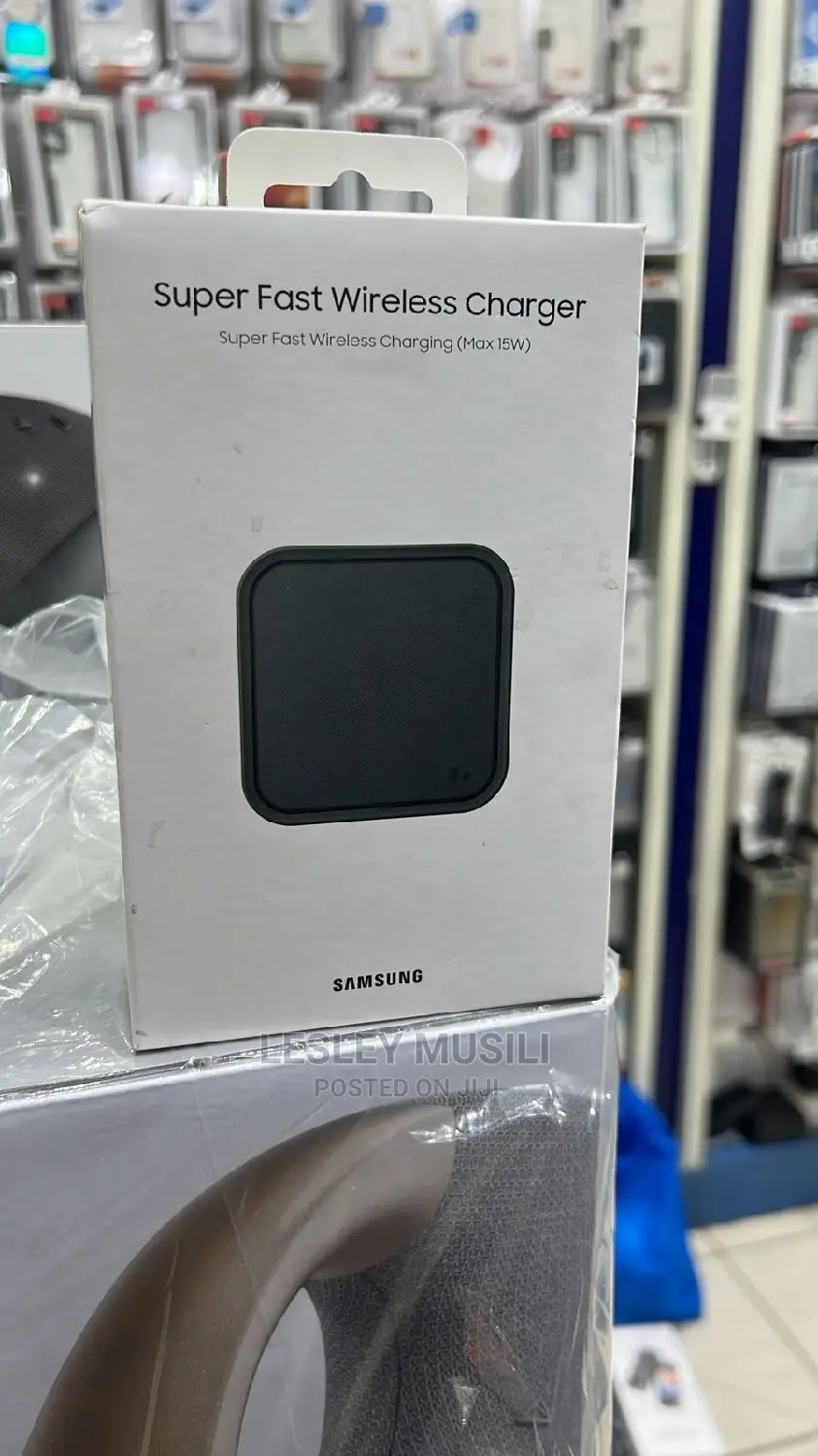 Samsung Super Fast Wireless Charger (Max 15W)