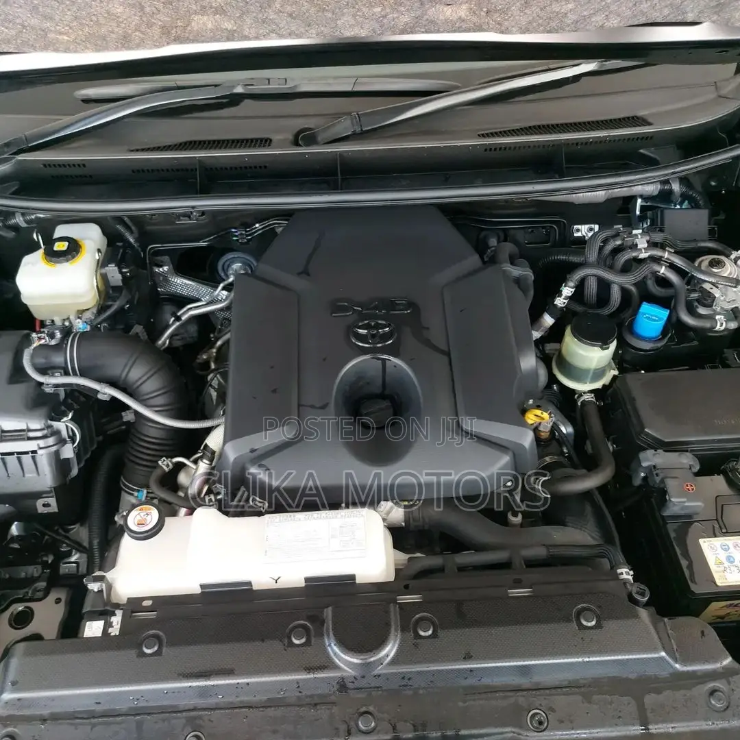 Toyota Land Cruiser Prado 2.8 2018 Black