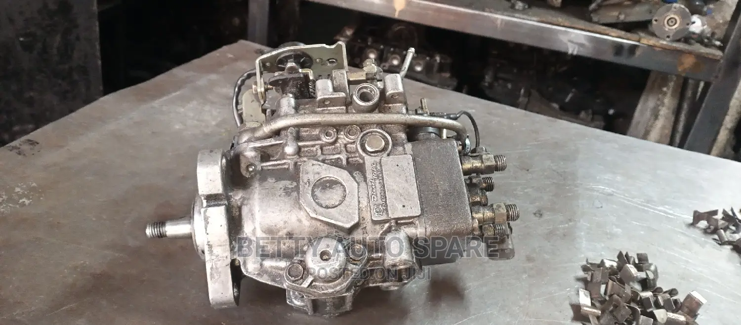 Nissan E 24 Injector Pump Qd 32