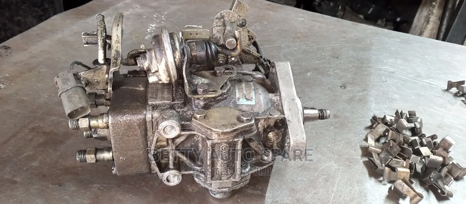 Nissan E 24 Injector Pump Qd 32