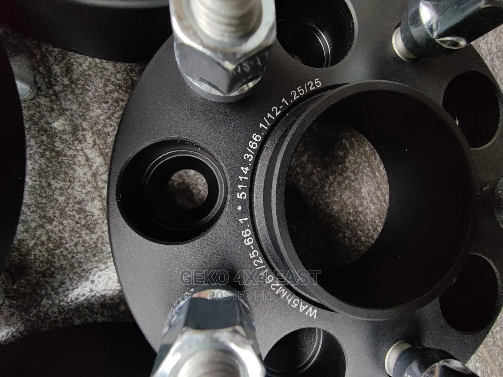 Nissan Wheel Spacers 5x114.3_66._25mm