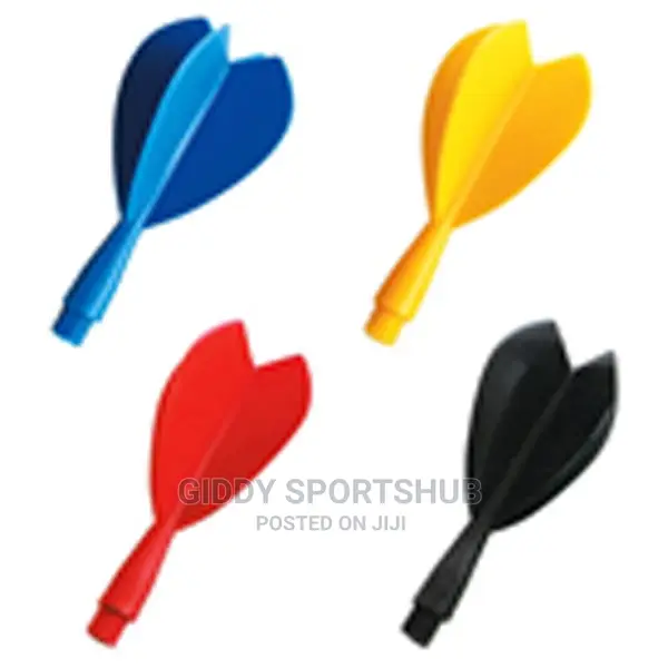 1/4 STD Plastic Flight – Black Set of 3
