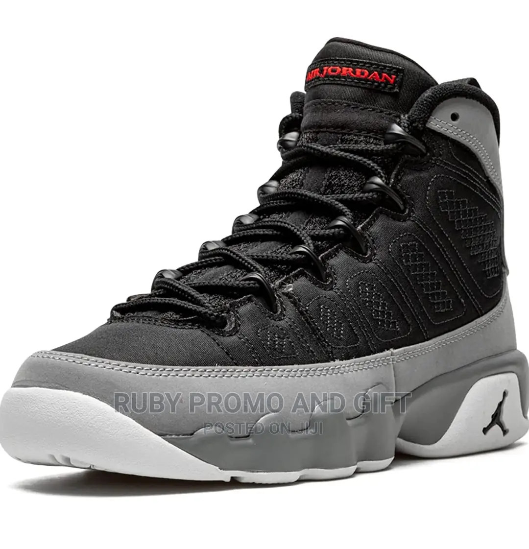 Air Jordan 9 Particle Grey Sneakers